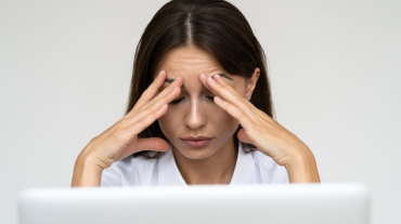 woman with headache